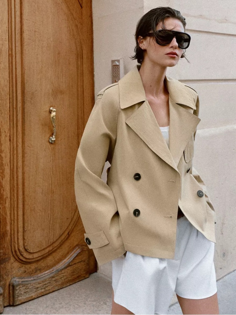 Zara Women’s NWT beige CROPPED TRENCH COAT WITH BELT AND EPAULETS XS